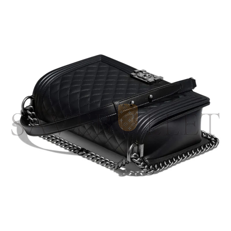 CHANEL CAVIAR MEDIUM CALFSKIN QUILTED BOY FLAP BLACK A67086 Y09953 94305 (25*15*9cm)